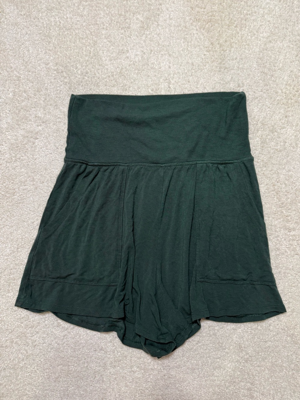 Aerie Foldover High Waist Flowy Shorts Forest Green Size Medium